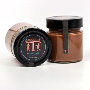 Pâte à tartiner aux noisettes du Piémont